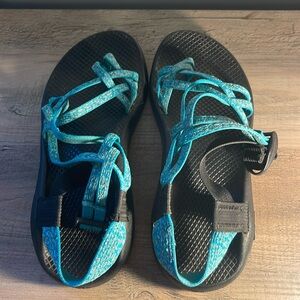 Chaco Women’s Size 8 ZX/2 Cloud Dual Strap Cushioned Sandal.  EUC